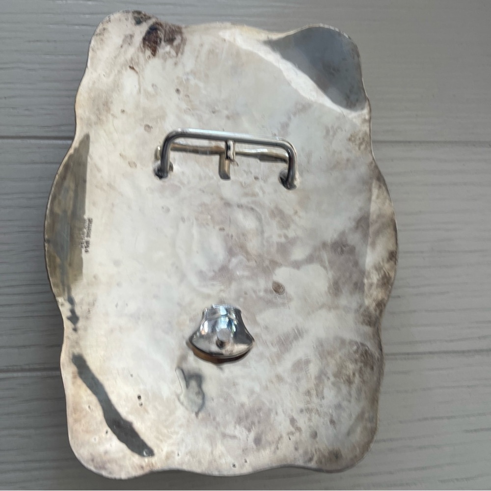 CRUMRINE Silver & Gold Toned Detailed Mens Silver plated Belt Buckle. - Picture 3 of 5